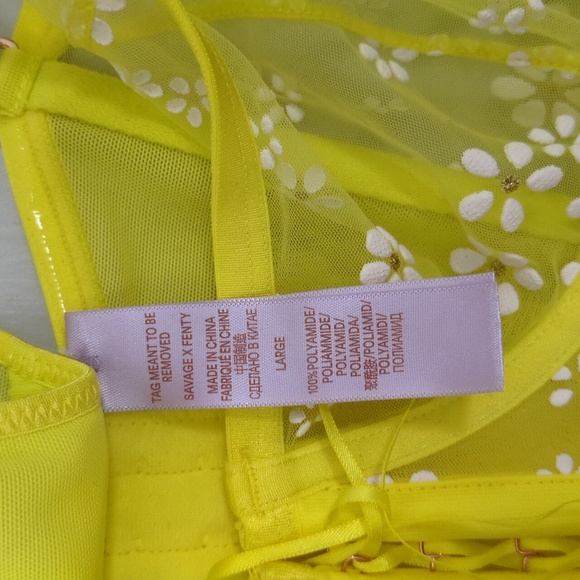 SAVAGE X FENTY Puff Daisy Unlined Bustier and Puff Daisy Bikini Bottoms - Picture 6 of 7